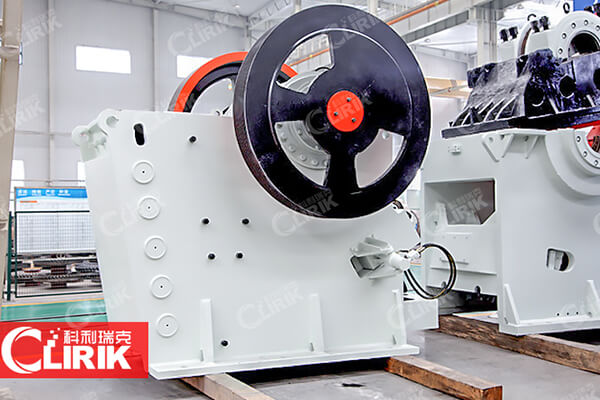 破碎機處理耐火磚,每小時3噸有什么設備型號推薦